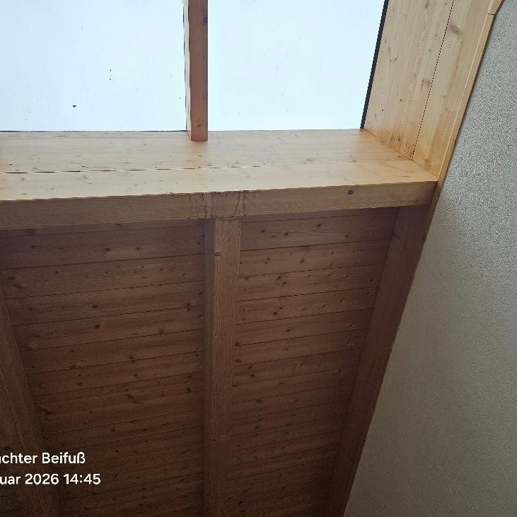 Wir prüfen die Bausubstanz auf Baumängel und Feuchtigkeitsschäden bei einer Immobilienkaufberatung in München, Nürnberg und Bayern.